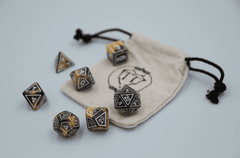 Twisted Taverns 7-die set